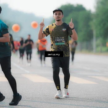 Runner Photo 6428635