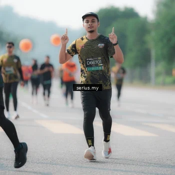 Runner Photo 6428640