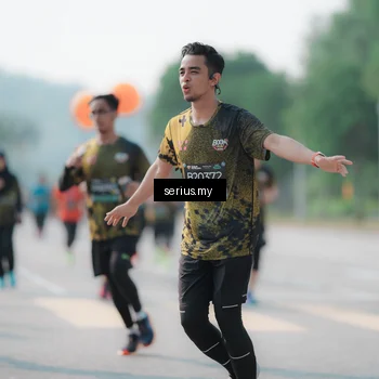 Runner Photo 6428655