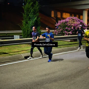 Runner Photo 6428659