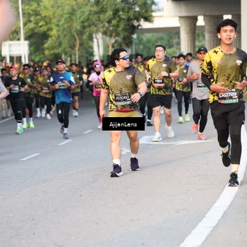 Runner Photo 6428664