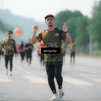 Runner Photo 6428669