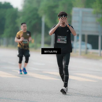 Runner Photo 6428681