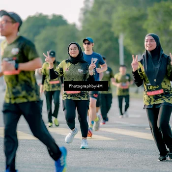 Runner Photo 6428699