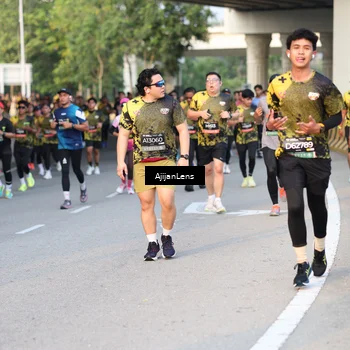 Runner Photo 6428703