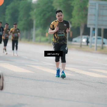 Runner Photo 6428712