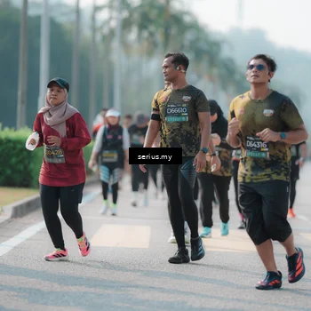 Runner Photo 6428718
