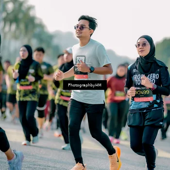 Runner Photo 6428719