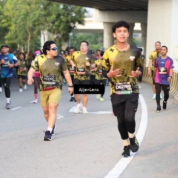 Runner Photo 6428724
