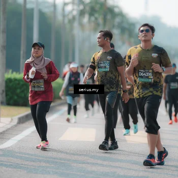 Runner Photo 6428729
