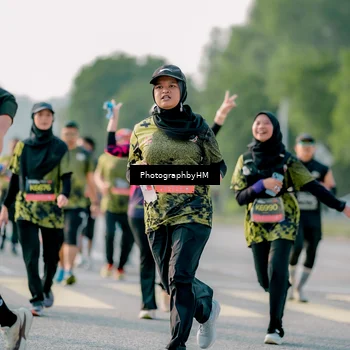 Runner Photo 6428738