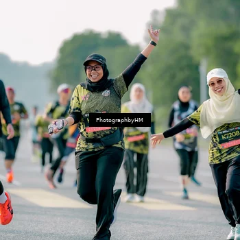Runner Photo 6428740
