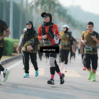 Runner Photo 6428755