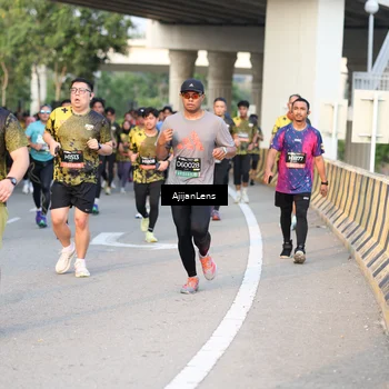 Runner Photo 6428758