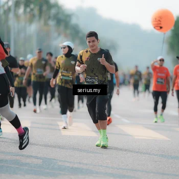 Runner Photo 6428759
