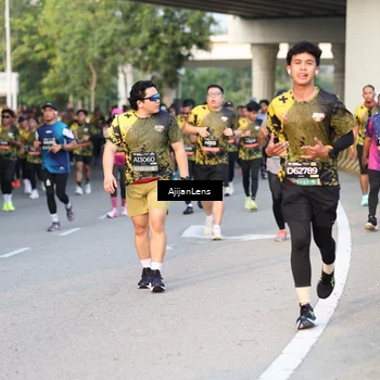 Runner Photo 6428760
