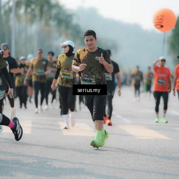 Runner Photo 6428761