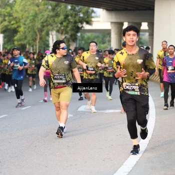 Runner Photo 6428770
