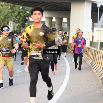 Runner Photo 6428779