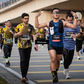Runner Photo 6428785