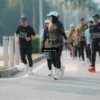 Runner Photo 6428794