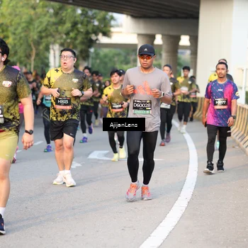 Runner Photo 6428827