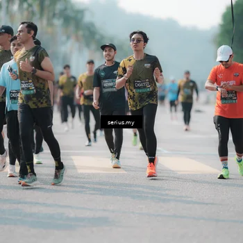 Runner Photo 6428832