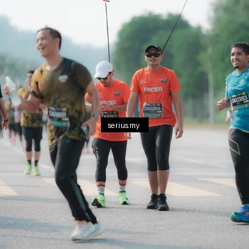Runner Photo 6428841