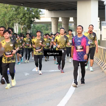 Runner Photo 6428842