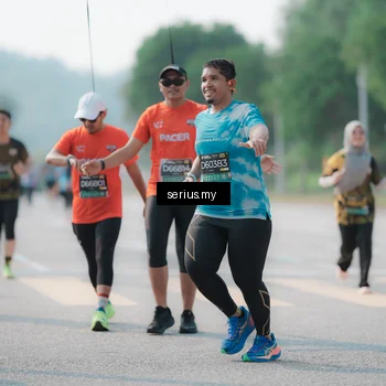 Runner Photo 6428858