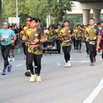 Runner Photo 6428870