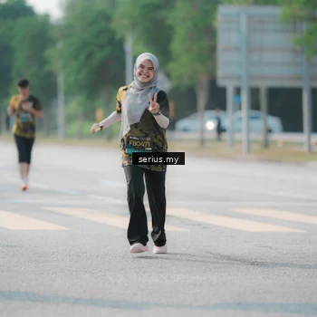 Runner Photo 6428873