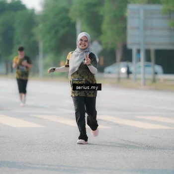 Runner Photo 6428875