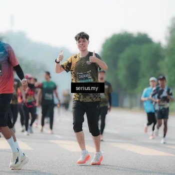 Runner Photo 6428924
