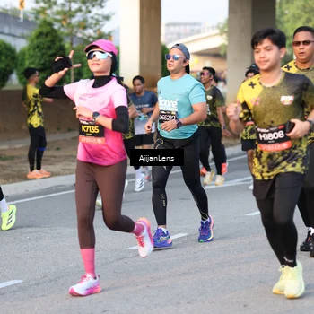 Runner Photo 6428930