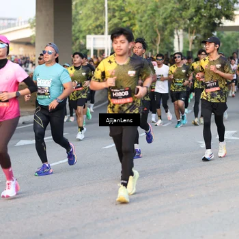 Runner Photo 6428938