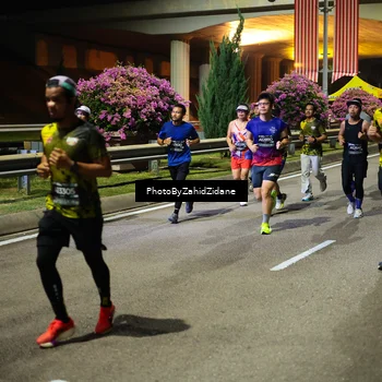Runner Photo 6428947