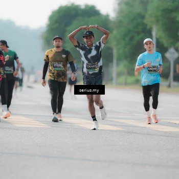 Runner Photo 6428948