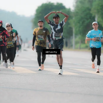 Runner Photo 6428955