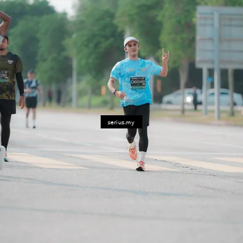 Runner Photo 6428960