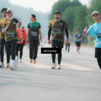 Runner Photo 6428982