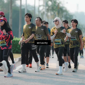 Runner Photo 6428993