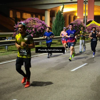 Runner Photo 6429012