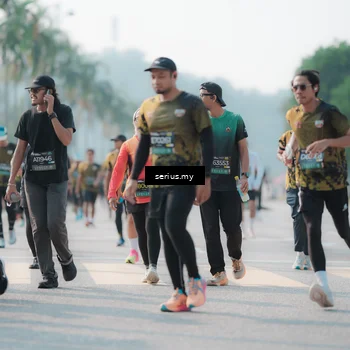 Runner Photo 6429017