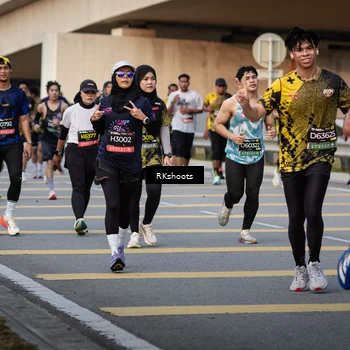 Runner Photo 6429022