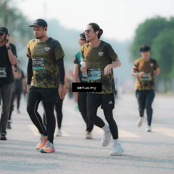 Runner Photo 6429027