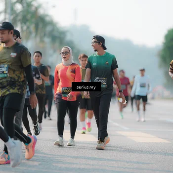 Runner Photo 6429032