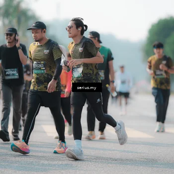 Runner Photo 6429036