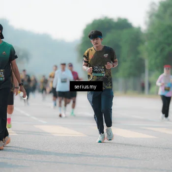 Runner Photo 6429060