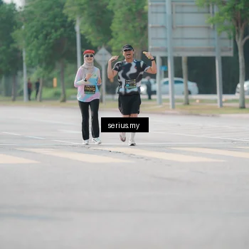 Runner Photo 6429063